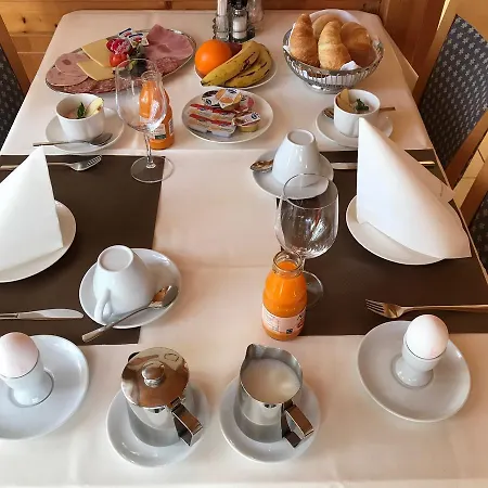 Gasthof Tiefenau Värdshus *