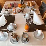 Gasthof Tiefenau Locanda *
