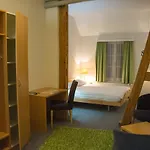 Gasthof Tiefenau * Berna